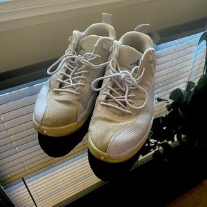 Jordan 12 low wolf grey size 11.5